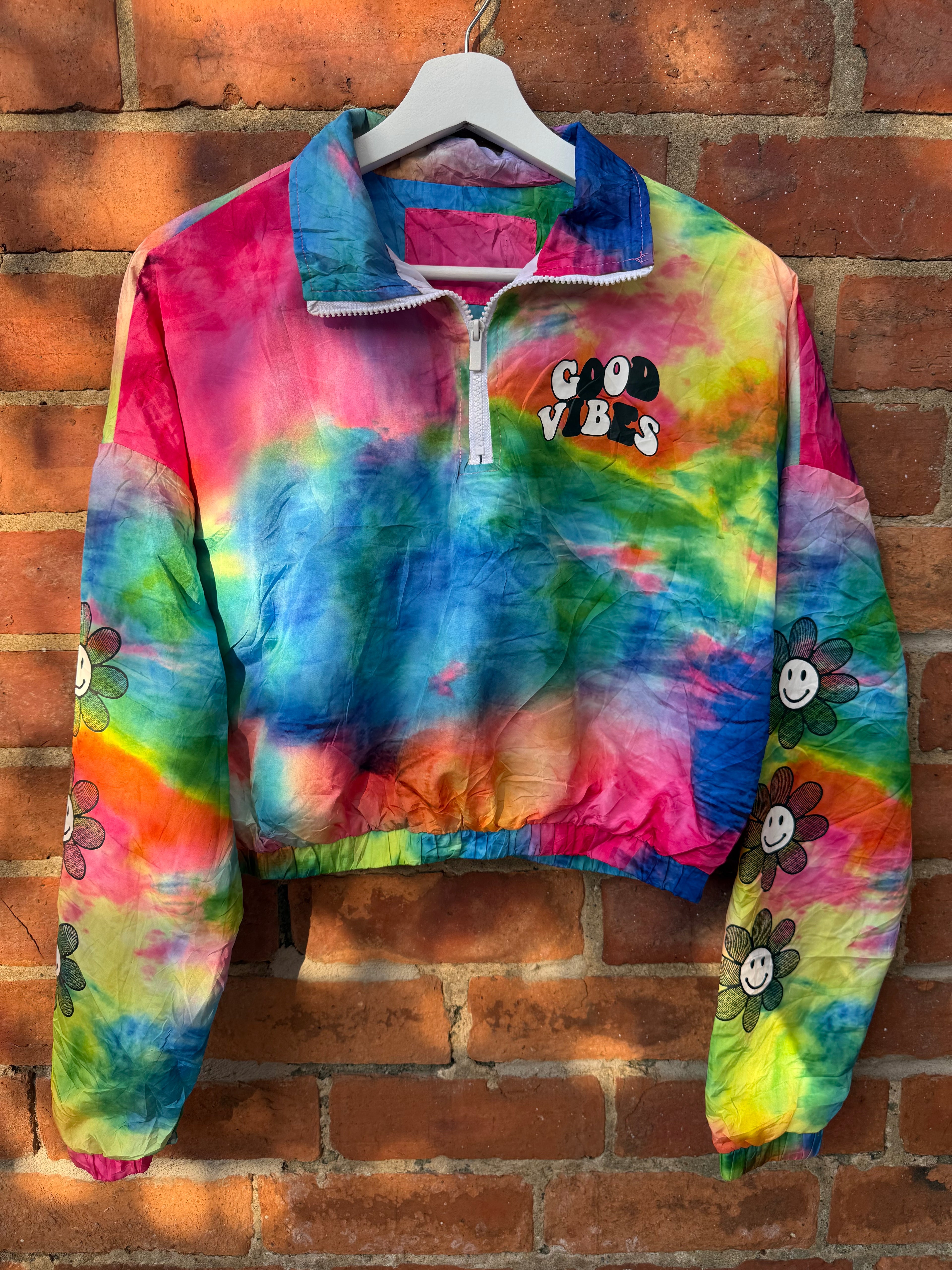 Rue 21 women`s rainbow tie dye good vibes quarter zip winbreaker jacket