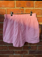 Only boxer shorts in pink gingham