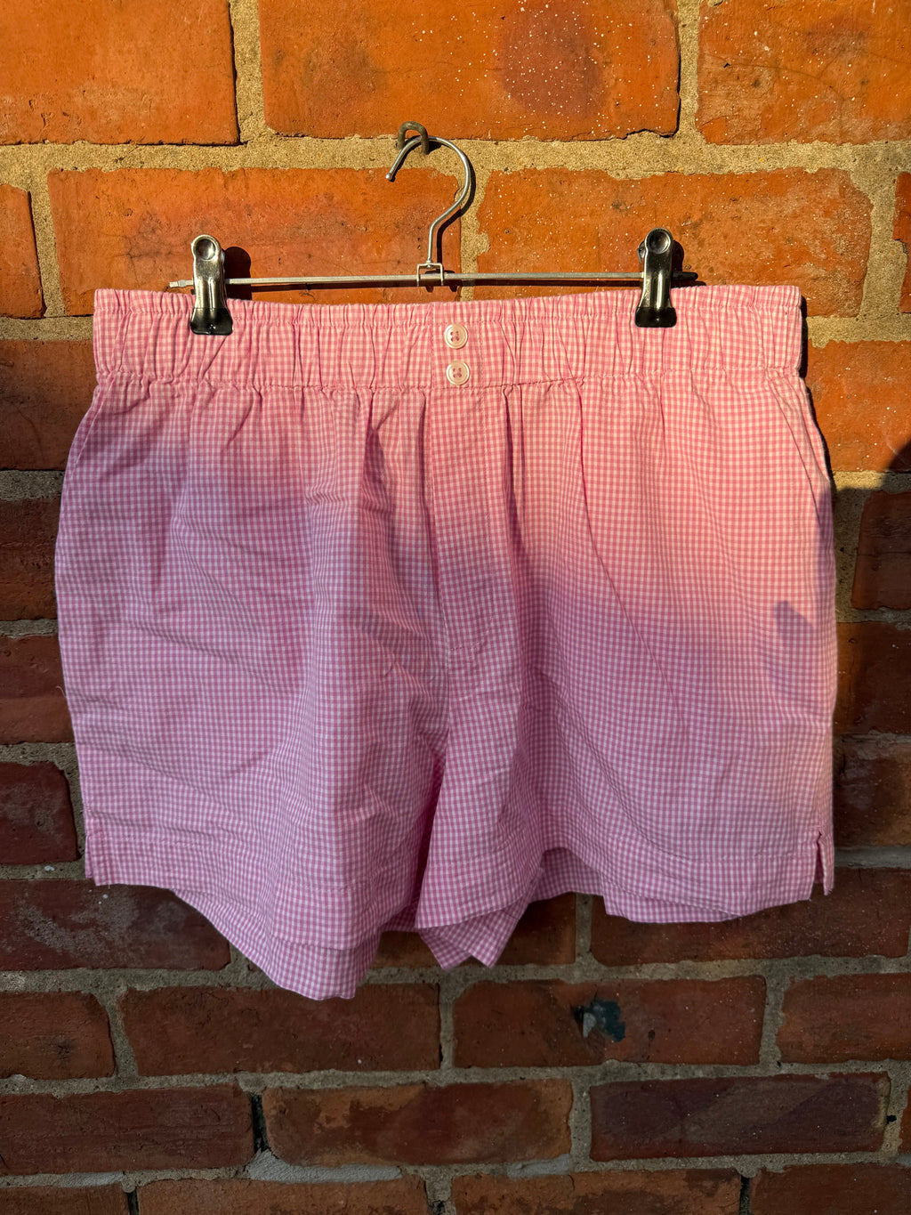 Only boxer shorts in pink gingham