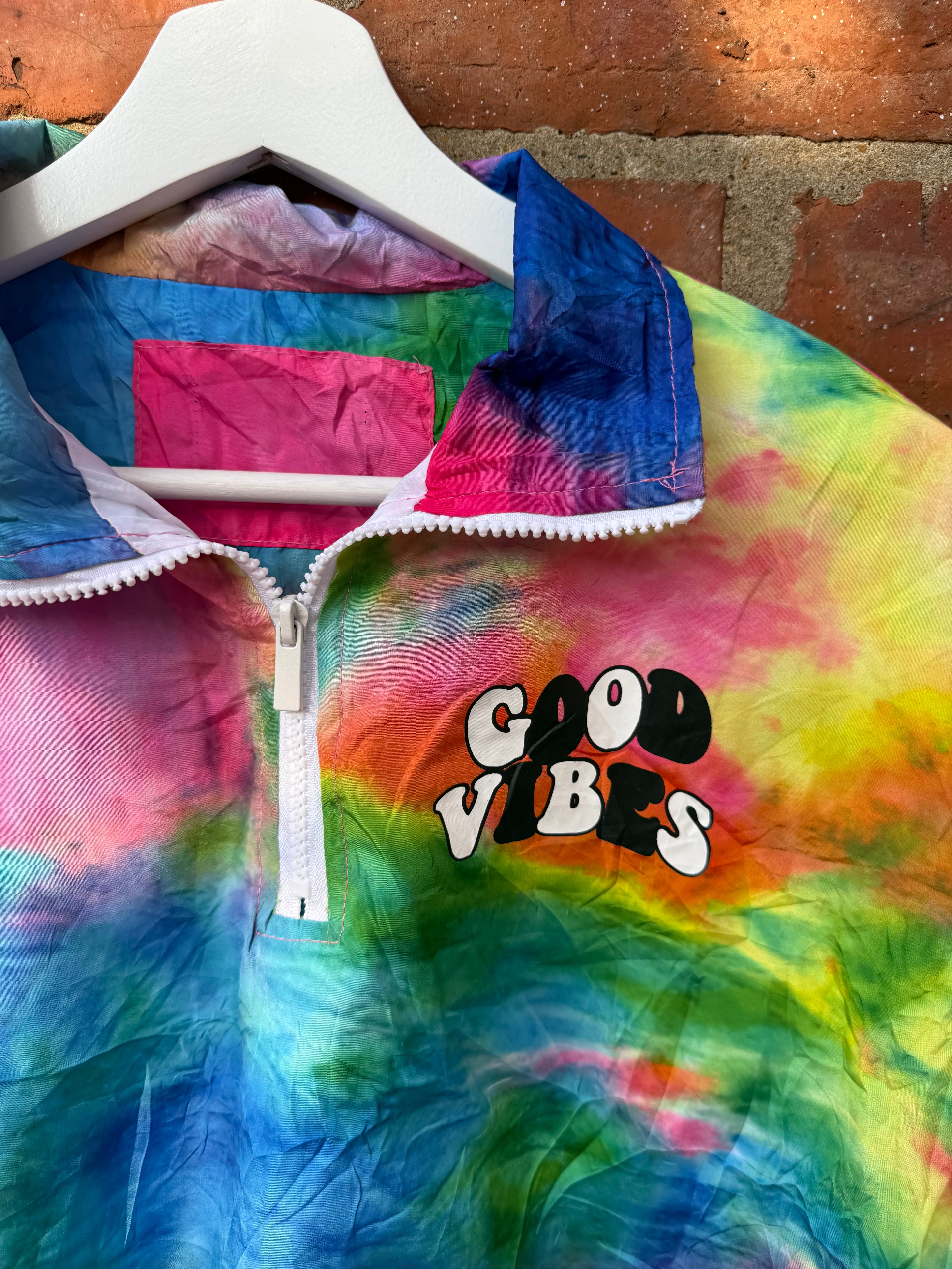 Rue 21 women`s rainbow tie dye good vibes quarter zip winbreaker jacket