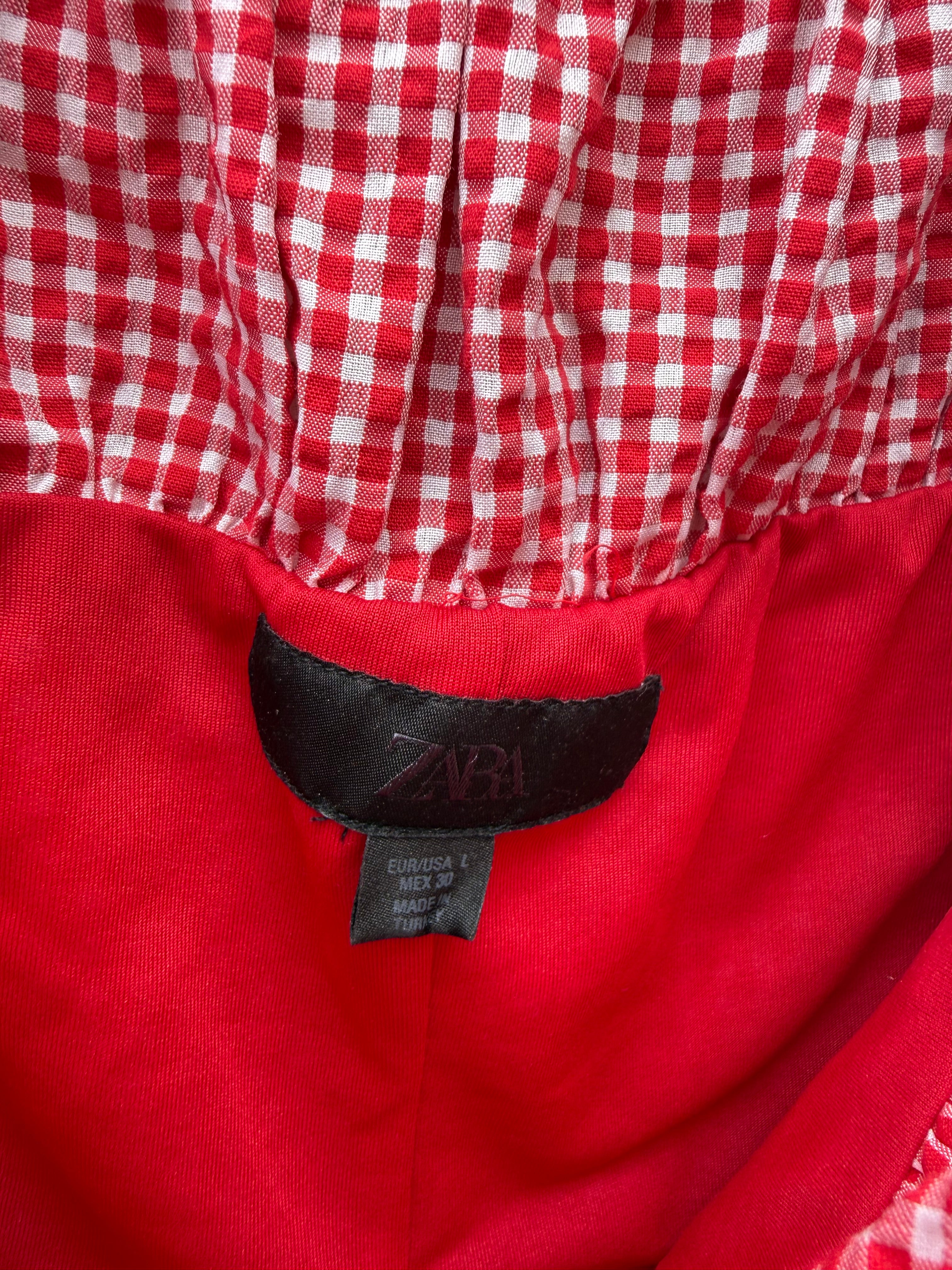 Zara gingham gathered top in re & white